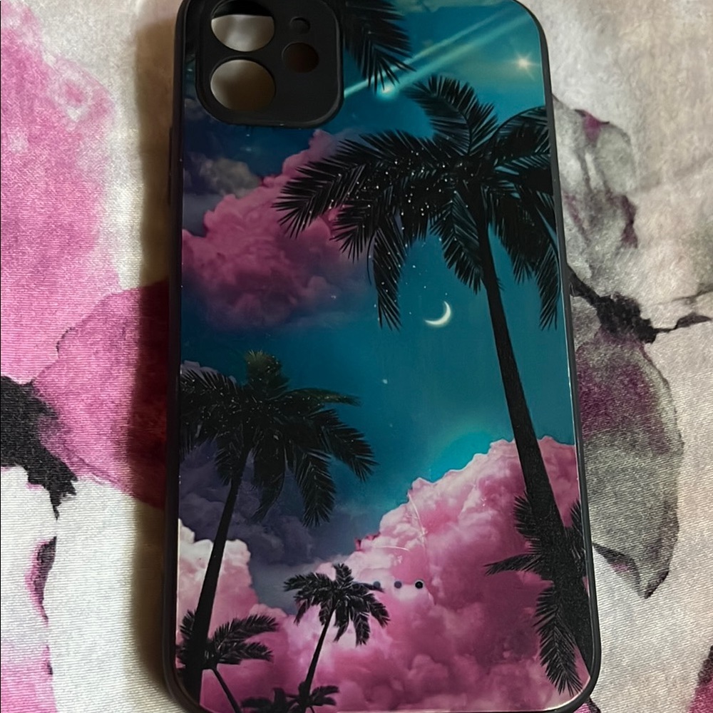 IPHONE 11 assorted case bundle - Picture 4 of 6